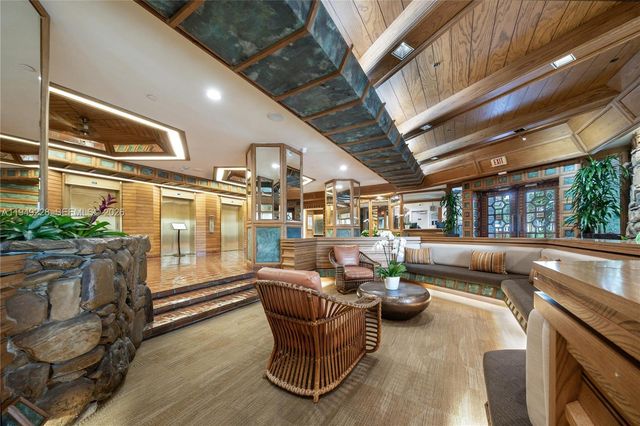 4000 Towerside Ter 301, Miami, FL 33138