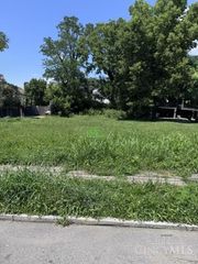 1722 Fairfax Avenue, Cincinnati, OH 45207