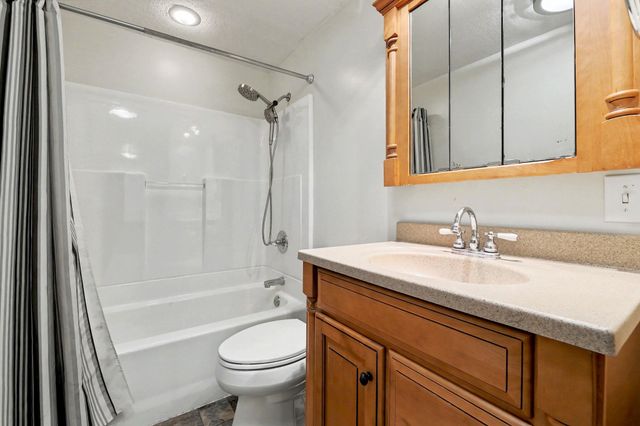 21424 SW County Line Road, Rose Hill, KS 67133