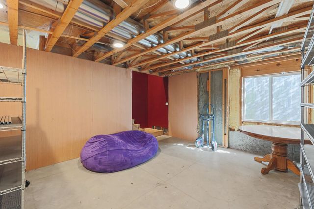 21424 SW County Line Road, Rose Hill, KS 67133