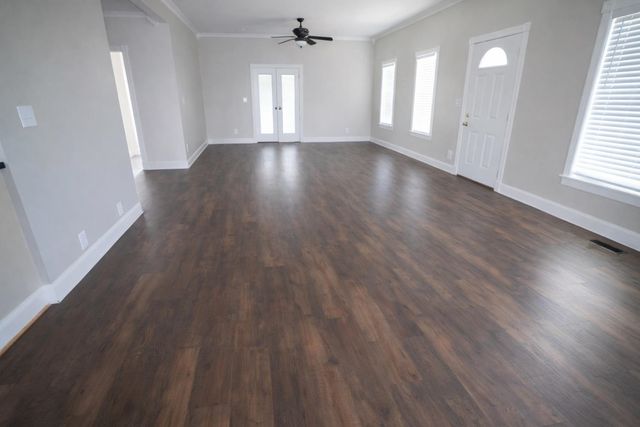 21424 SW County Line Road, Rose Hill, KS 67133