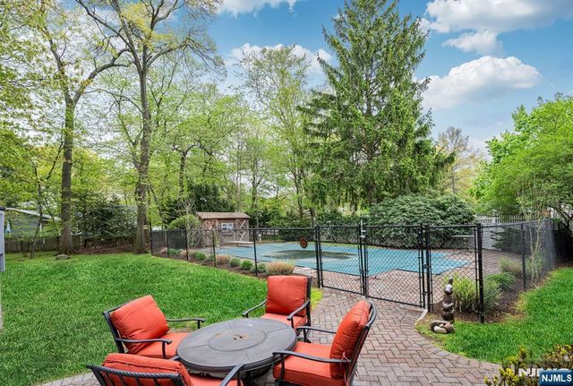 485 Eisenhower Court, Wyckoff, NJ 07481