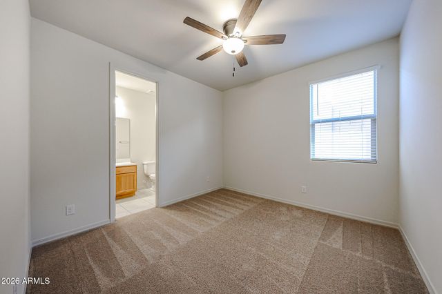 7004 W HEDGE HOG Place, Peoria, AZ 85383