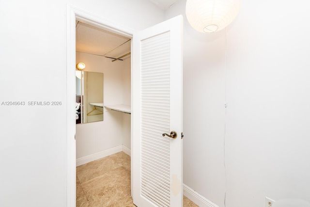 1985 S Ocean Dr 2Q, Hallandale Beach, FL 33009