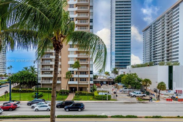 1985 S Ocean Dr 2Q, Hallandale Beach, FL 33009