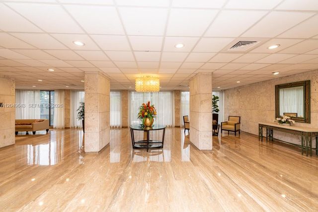 1985 S Ocean Dr 2Q, Hallandale Beach, FL 33009