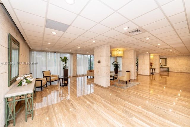 1985 S Ocean Dr 2Q, Hallandale Beach, FL 33009