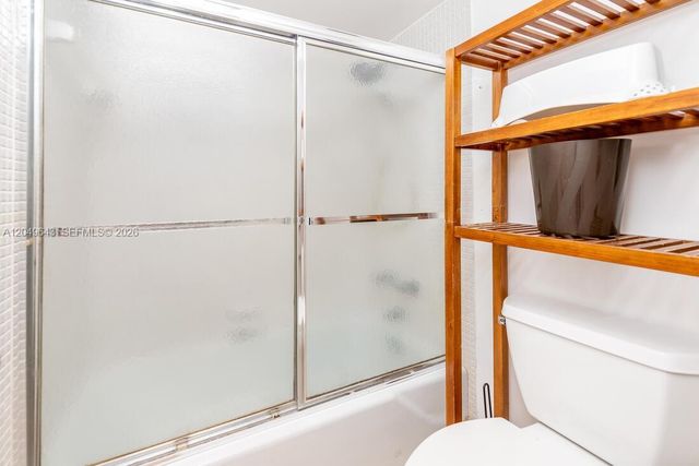 1985 S Ocean Dr 2Q, Hallandale Beach, FL 33009