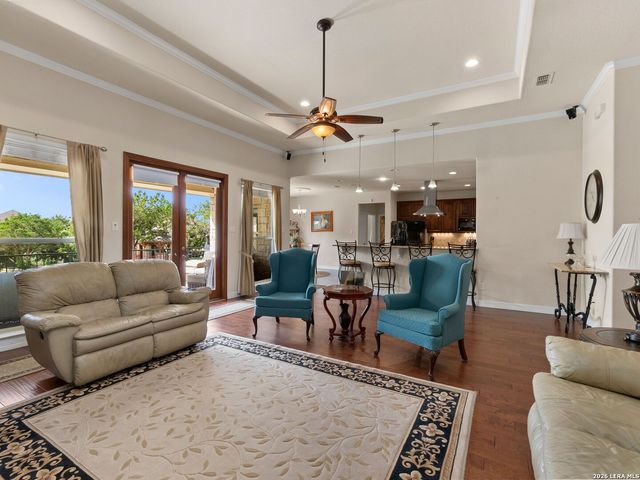 1041 SPANISH TRL, New Braunfels, TX 78132