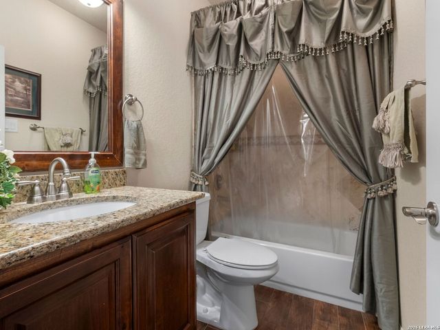 1041 SPANISH TRL, New Braunfels, TX 78132