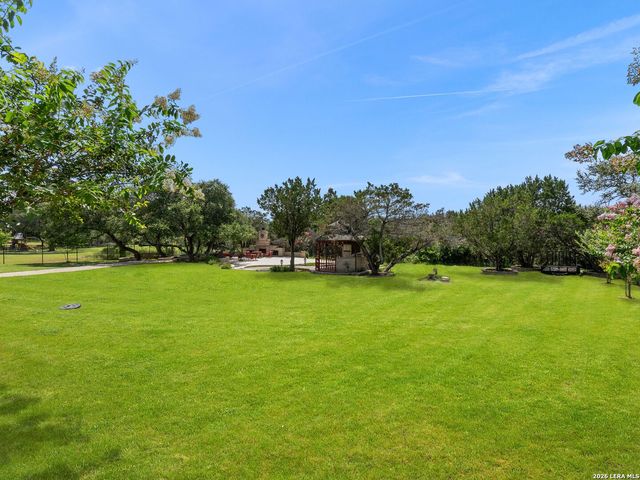 1041 SPANISH TRL, New Braunfels, TX 78132