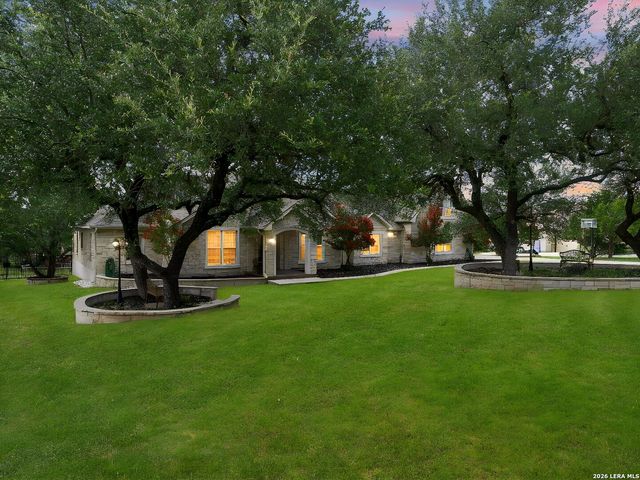 1041 SPANISH TRL, New Braunfels, TX 78132