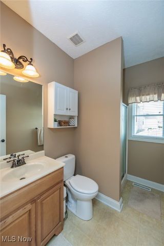 3204 Thorn Tree Drive, North Royalton, OH 44133