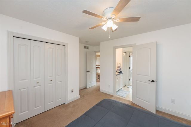 3204 Thorn Tree Drive, North Royalton, OH 44133