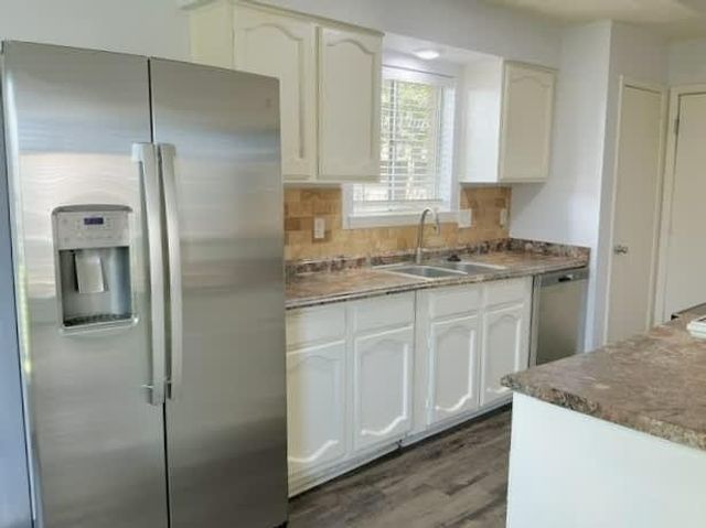 2835 Pilgrims Point Drive, Webster, TX 77598