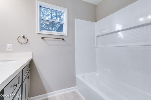 220 S Vivian, Eunice, LA 70535