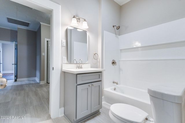 220 S Vivian, Eunice, LA 70535