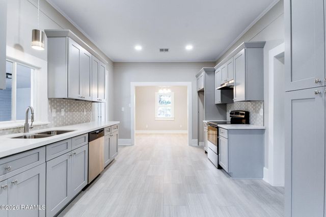 220 S Vivian, Eunice, LA 70535