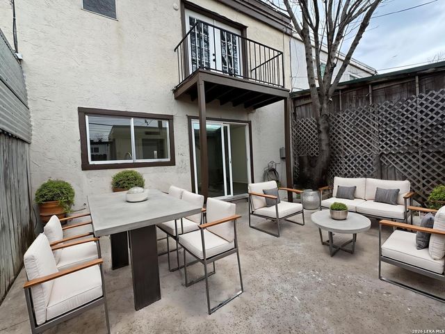 6631 Spring Hurst, San Antonio, TX 78249