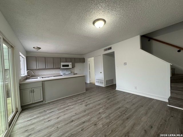 6631 Spring Hurst, San Antonio, TX 78249