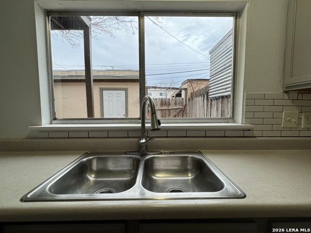 6631 Spring Hurst, San Antonio, TX 78249