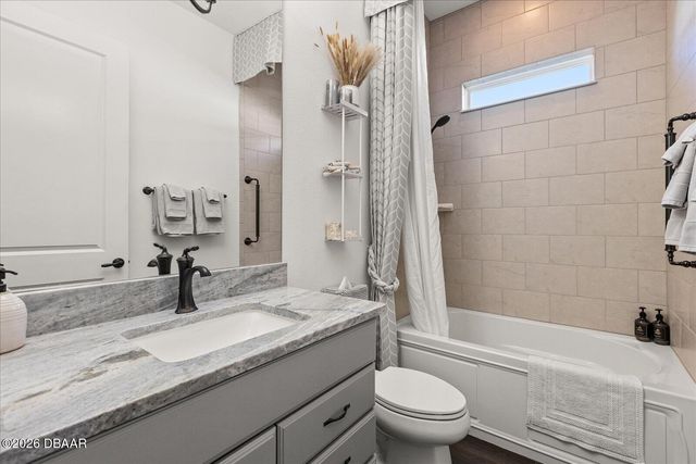 140 Azure Mist Way, Daytona Beach, FL 32124