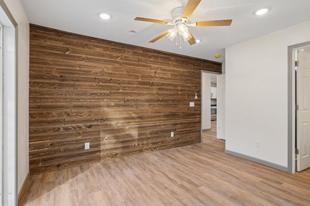 1306 Chicago Avenue, Brainerd, MN 56401