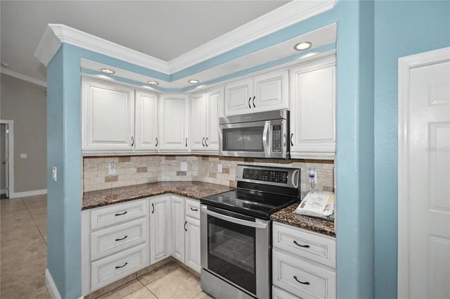 3283 SIKESTON AVENUE, North Port, FL 34286