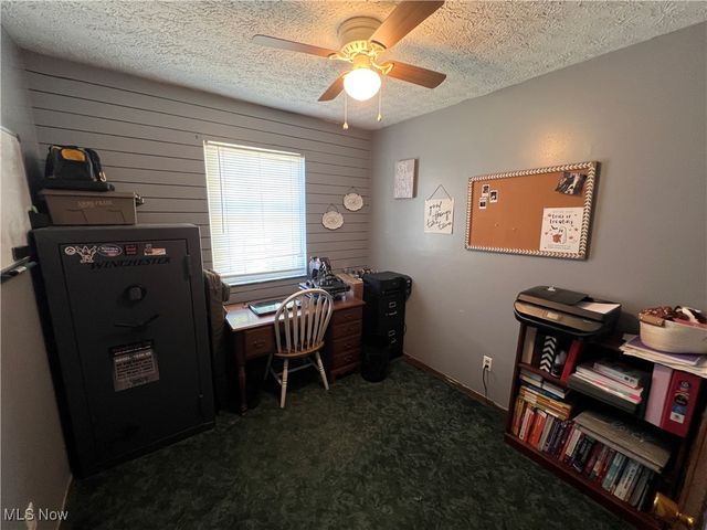 61220 Kadon Drive, New Concord, OH 43762