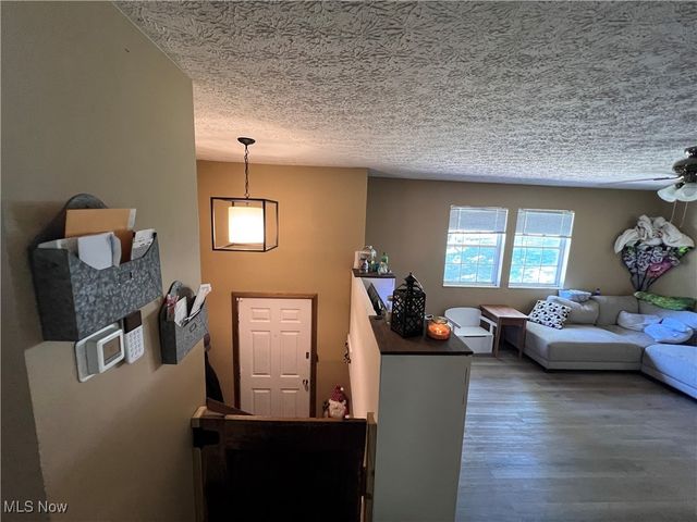 61220 Kadon Drive, New Concord, OH 43762