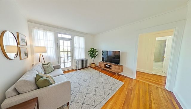 2031 Commonwealth Ave 16, Boston, MA 02135