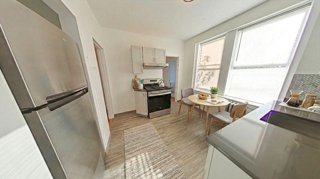 2031 Commonwealth Ave 16, Boston, MA 02135