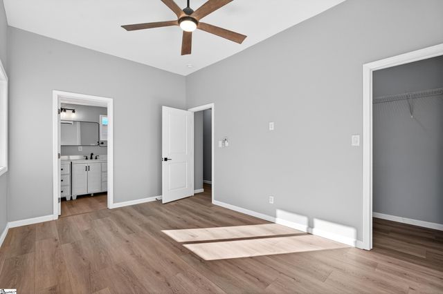 35 Henry Street, Greenville, SC 29605