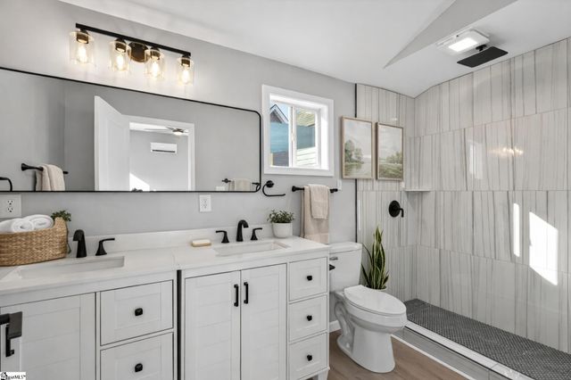 35 Henry Street, Greenville, SC 29605