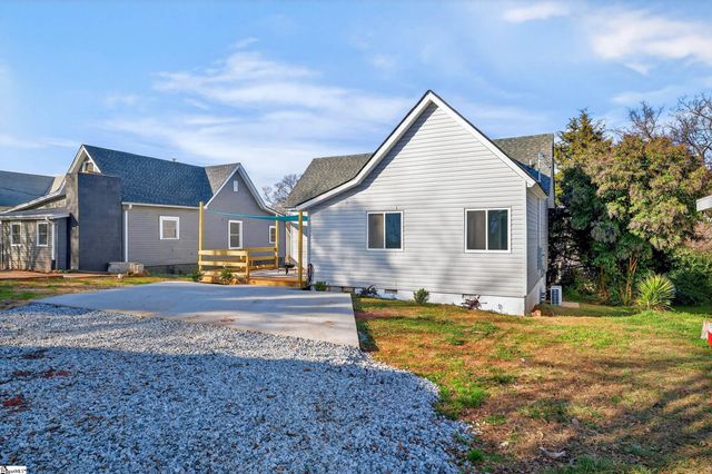 35 Henry Street, Greenville, SC 29605