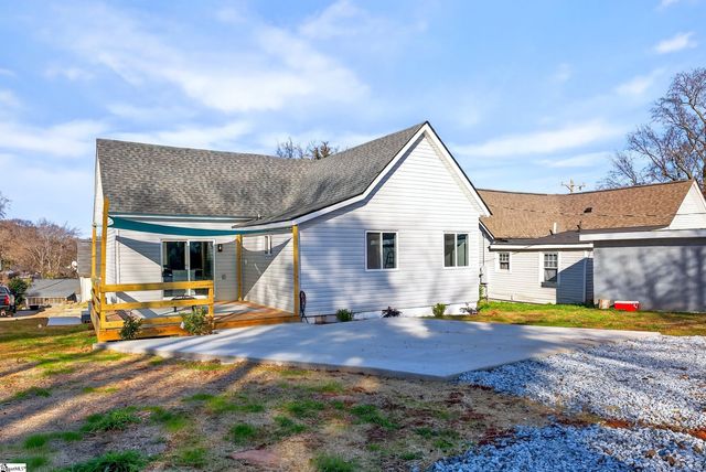 35 Henry Street, Greenville, SC 29605