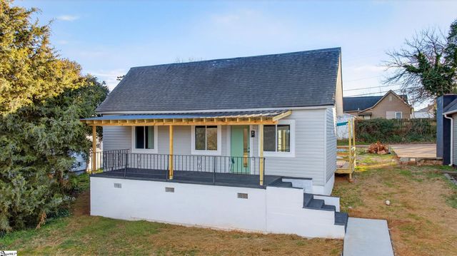 35 Henry Street, Greenville, SC 29605