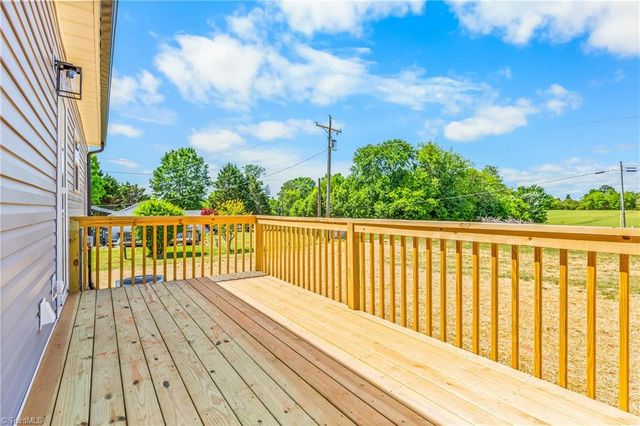 4735 NC Highway 67, Boonville, NC 27011