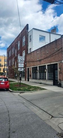 2409 W Hirsch Street, Chicago, IL 60622