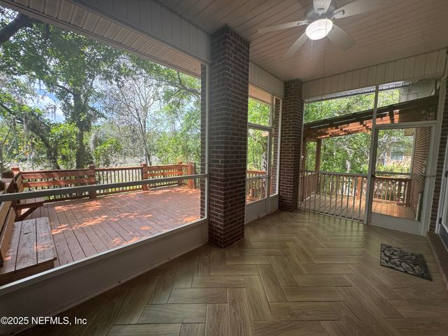 2924 CAPTIVA BLUFF Road S, Jacksonville, FL 32226
