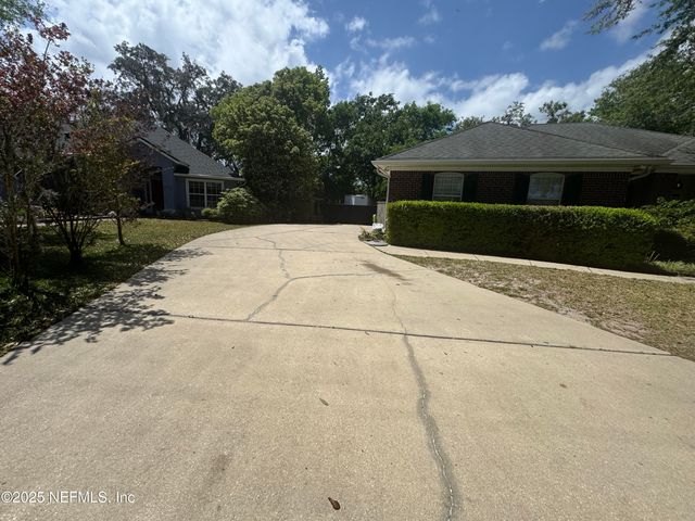 2924 CAPTIVA BLUFF Road S, Jacksonville, FL 32226