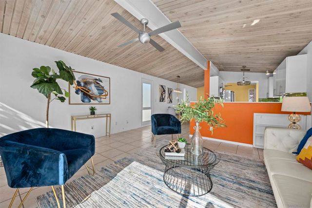 2885 McGraw St, San Diego, CA 92117