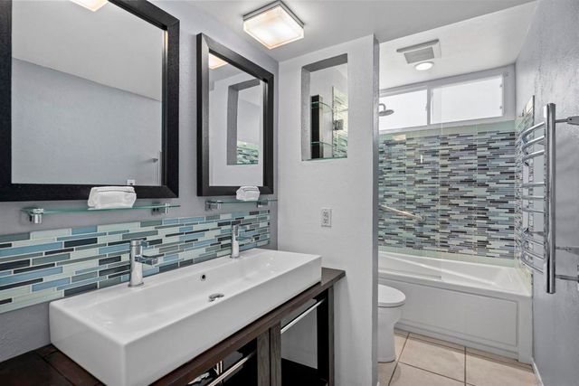 2885 McGraw St, San Diego, CA 92117
