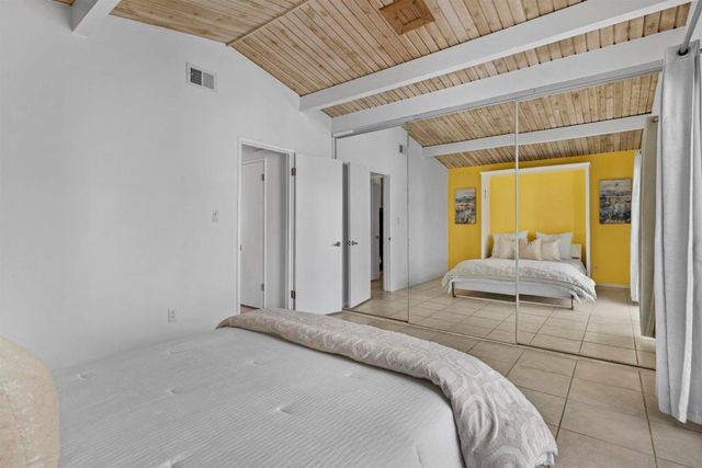 2885 McGraw St, San Diego, CA 92117
