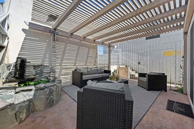 2885 McGraw St, San Diego, CA 92117