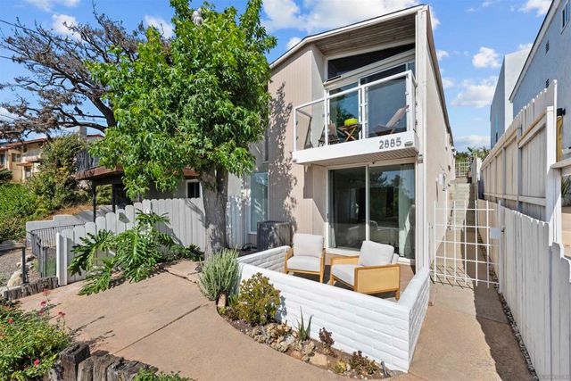 2885 McGraw St, San Diego, CA 92117
