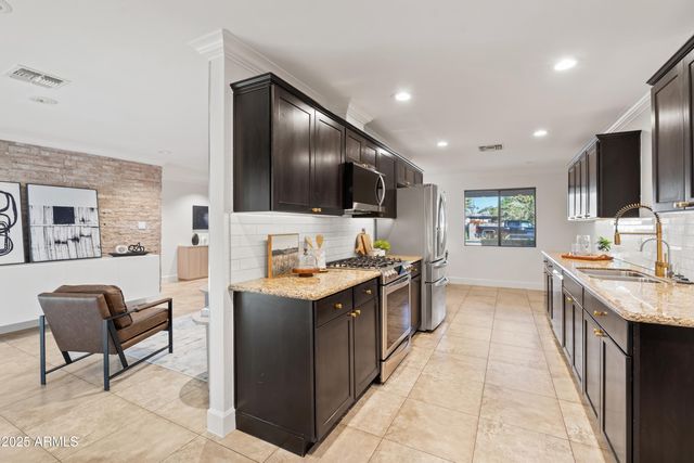 6008 N 9TH Street, Phoenix, AZ 85014