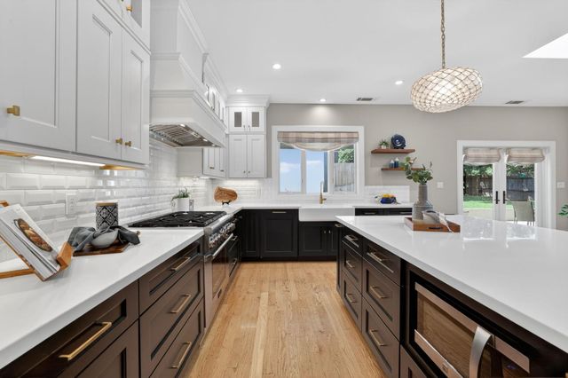809 Figueroa St, Folsom, CA 95630
