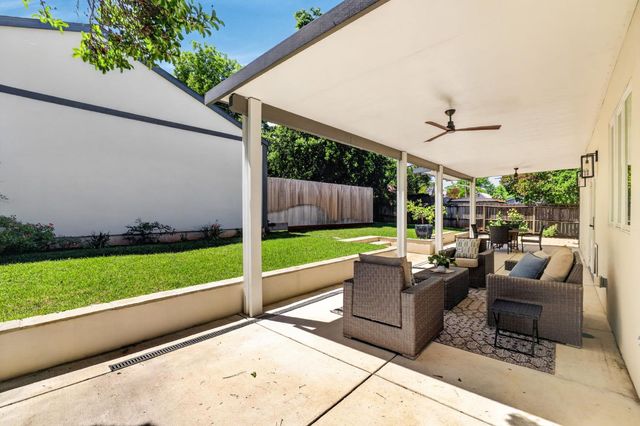809 Figueroa St, Folsom, CA 95630