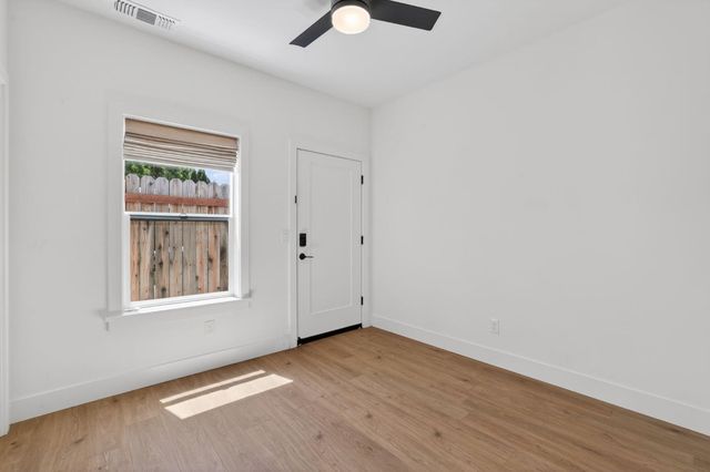 809 Figueroa St, Folsom, CA 95630